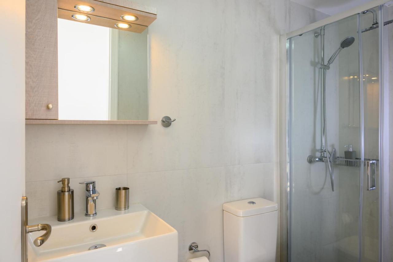 אלונדה Artemis Apartment First Floor מראה חיצוני תמונה