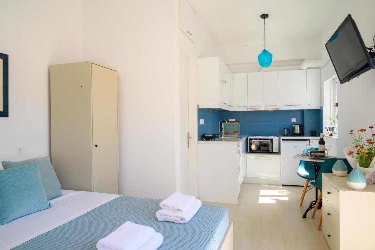 אלונדה Artemis Apartment First Floor מראה חיצוני תמונה